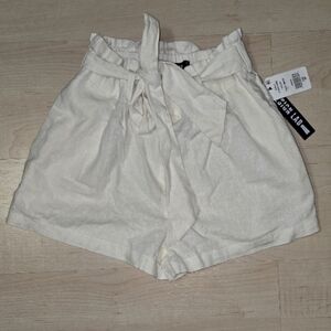 NWT Design Lab Lord & Taylor Women's Shorts Size: 24